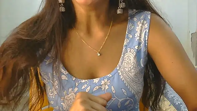 Aarti misty71 online show from August 1, 6:04 am