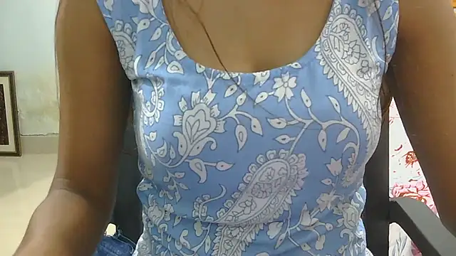 Aarti misty71 online show from June 18, 5:53 am