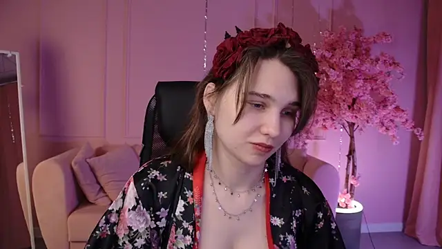 TessaMill online show from April 30, 5:23 am