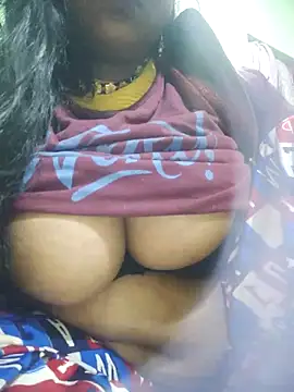 Dassing strip couple online show from December 17, 2:49 am