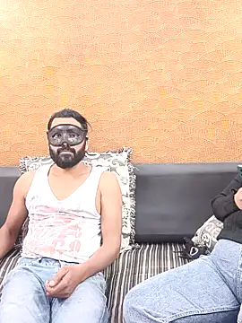 Iampriyaaa15 online show from December 4, 9:11 am