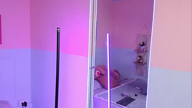 Camila Rivers online show from February 10, 4:26 am