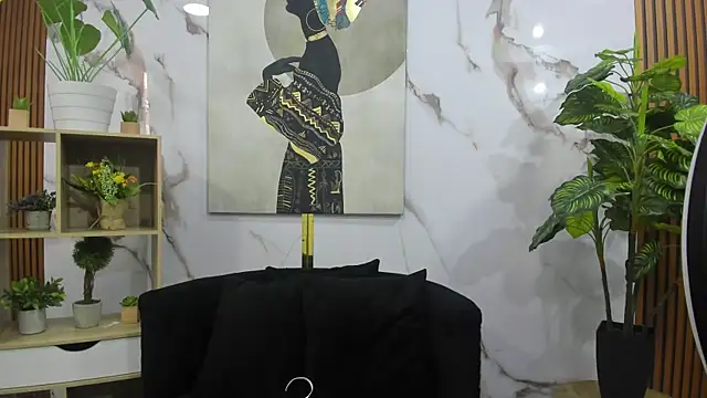 Snapshot of LunaaFerrari chatting on October 10, 12:21 pm LunaaFerrari online show from October 10, 12:21 pm