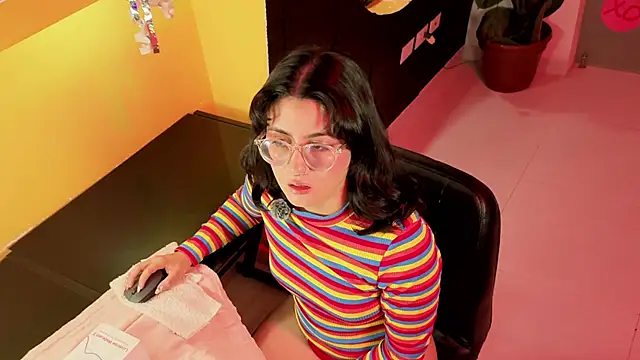 LiLLiAnderson online show from February 17, 11:42 am