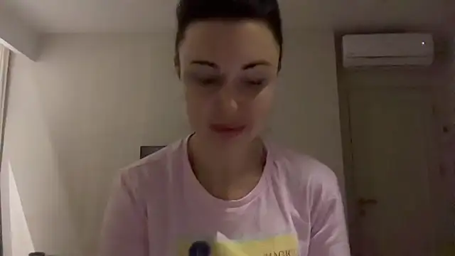 Gilin1 online show from December 22, 9:51 pm