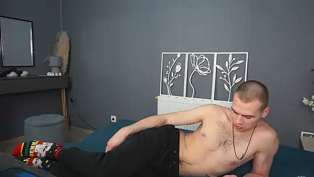 Garden of Eden  online show from January 18, 4:09 am