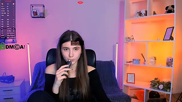 lissa night online show from November 10, 1:39 pm