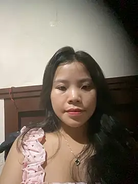Snapshot of Bella_7777 chatting on September 22, 2:37 pm Bella 7777 online show from September 22, 2:37 pm