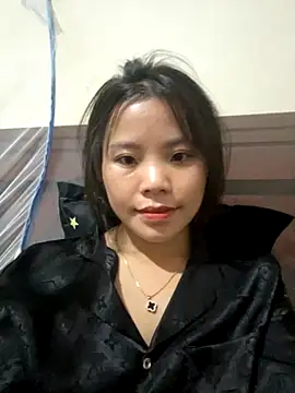 Snapshot of Bella_7777 chatting on October 11, 2:20 pm Bella 7777 online show from October 11, 2:20 pm
