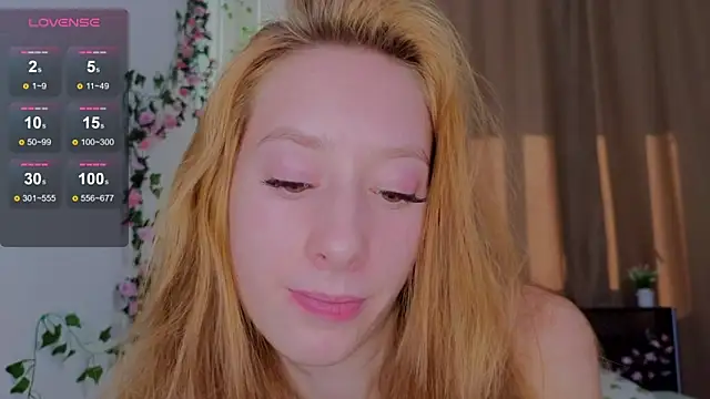 Snapshot of Candy_Flosse chatting on September 30, 10:21 am Candy Flosse online show from September 30, 10:21 am