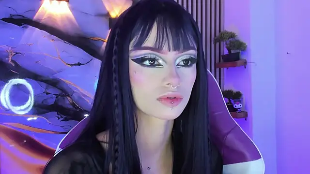 chloe jacksonn online show from June 27, 8:37 pm
