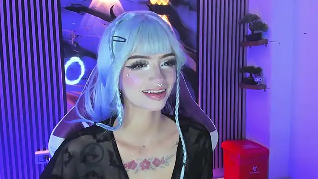 chloe jacksonn online show from June 24, 7:02 pm