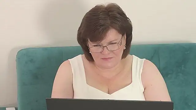 Snapshot of Sandra_Sunrise chatting on September 17, 7:39 am Sandra Sunrise online show from September 17, 7:39 am