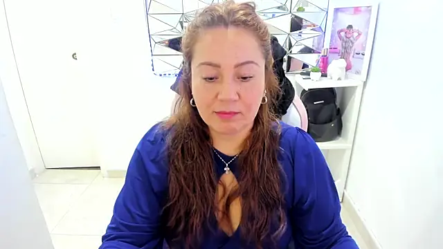 camixxx m online show from July 16, 12:54 pm