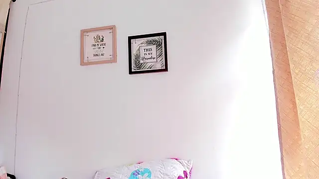 selena jhonson online show from September 15, 3:42 pm