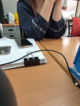 PhuongNhi21 online show from November 14, 12:32 am