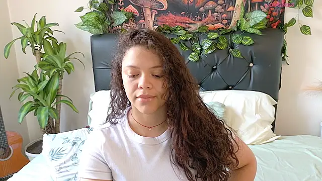 Amanda sweet online show from March 3, 1:50 pm