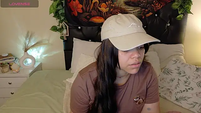 Amanda sweet online show from October 14, 1:35 pm