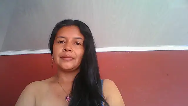 DianaOchoa  online show from June 21, 1:26 pm