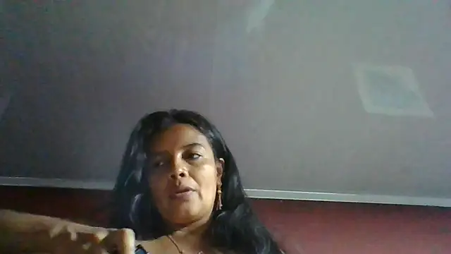 DianaOchoa  online show from July 25, 3:57 am