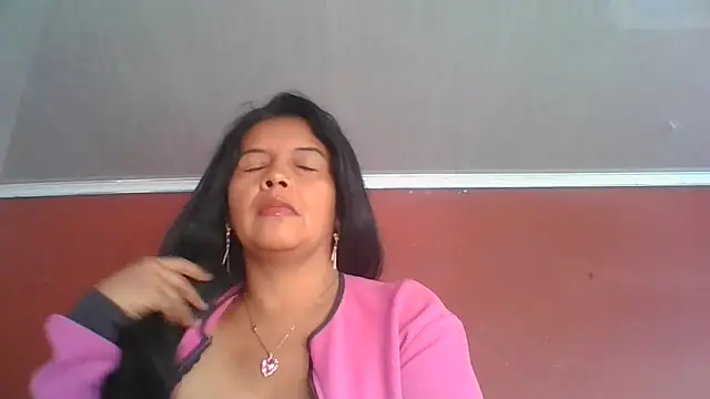 DianaOchoa  online show from June 26, 12:06 pm