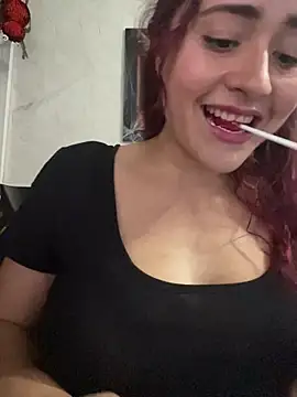 Snapshot of candy__fox_ chatting on October 19, 9:17 pm candy fox online show from October 19, 9:17 pm