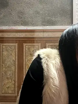 binejr online show from December 5, 9:32 am