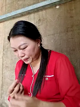 yoowwmr online show from October 23, 4:07 am