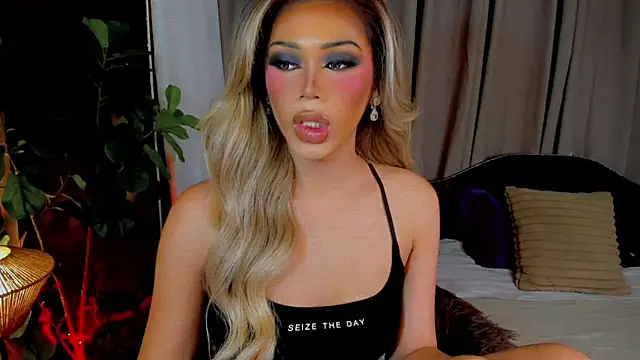 Candicebloom online show from March 5, 7:53 pm