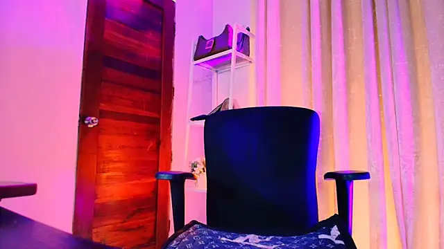 MS VALERIA online show from December 19, 6:38 am