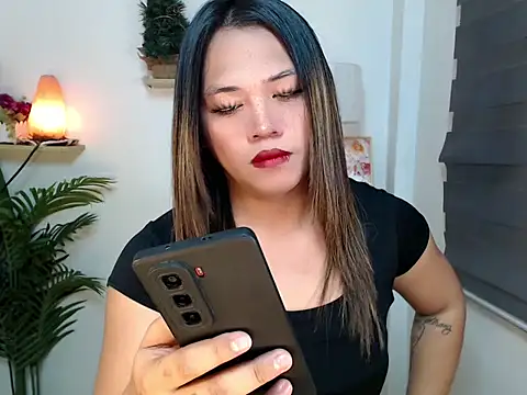 Snapshot of scarlett_brownx69 chatting on September 18, 10:36 am scarlett brownx69 online show from September 18, 10:36 am
