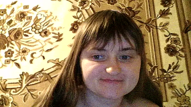 Snapshot of LuckyLust11 chatting on September 24, 4:06 pm LuckyLust11 online show from September 24, 4:06 pm