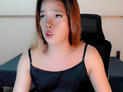 sassy alex online show from April 3, 11:08 am