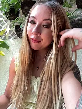 asraifae online show from October 24, 6:20 am