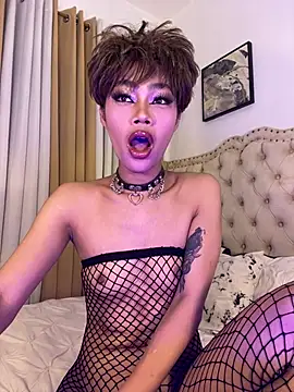 Innocent yanixx69 online show from July 1, 12:48 pm
