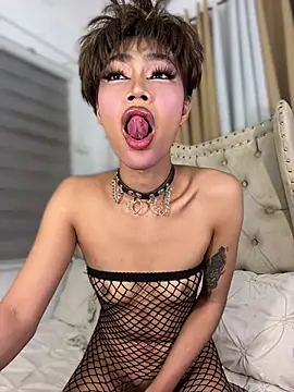 Innocent yanixx69 online show from July 12, 7:04 pm