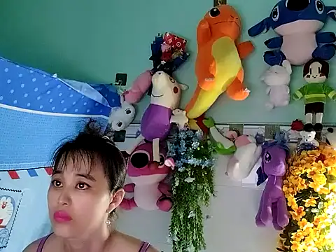 emgaixinhngoan online show from November 1, 3:10 am