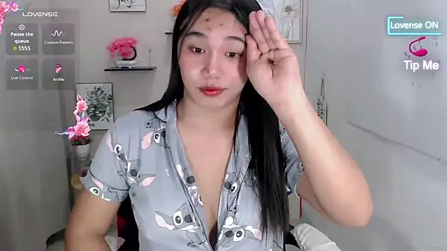 liane mei online show from June 28, 7:04 am