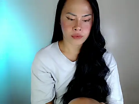 Snapshot of Angelina_bunny chatting on October 13, 8:17 am Angelina bunny online show from October 13, 8:17 am