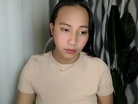 sweetiie caren online show from July 2, 3:34 am