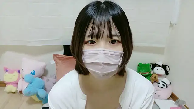 Snapshot of karen-chan chatting on October 14, 1:25 pm karen-chan online show from October 14, 1:25 pm