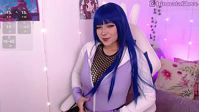 hinnata lovely online show from November 16, 12:27 pm