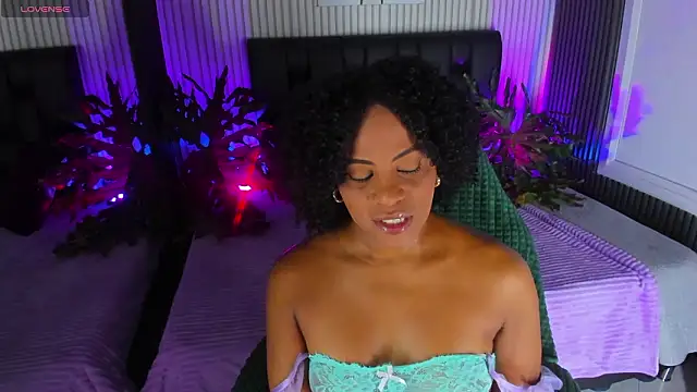 AriebonyBrooke online show from March 10, 11:47 am