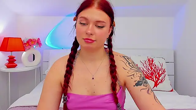 LizyBex online show from July 11, 12:27 pm