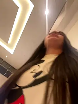 Isabella21  online show from November 8, 12:37 am