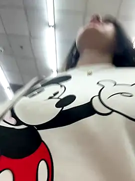 Isabella21  online show from November 1, 9:19 pm