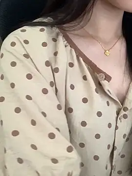 JennyQueen18 online show from April 28, 7:12 am