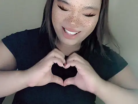 itsmeyourgirlfucker online show from October 7, 8:57 pm