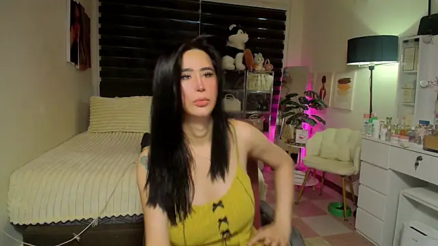 XhotcockcumXts online show from April 27, 5:15 am