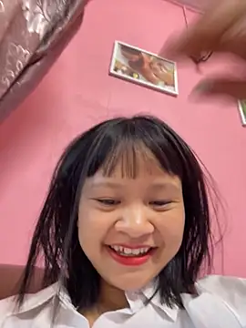Snapshot of Daisy018 chatting on September 22, 7:51 am Daisy018 online show from September 22, 7:51 am